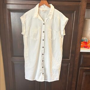 She + Sky Classic White Button-Up Dress